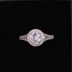 925 Sterling Silver Elegant Engagement Wedding Ring